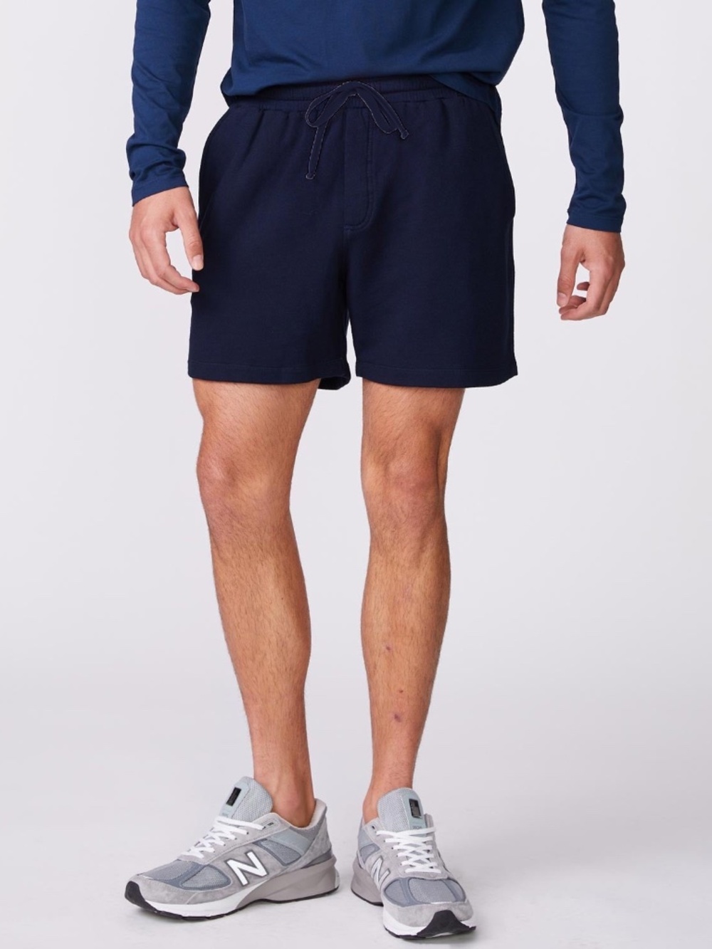 Monrow Navy Drawstring Shorts in Large